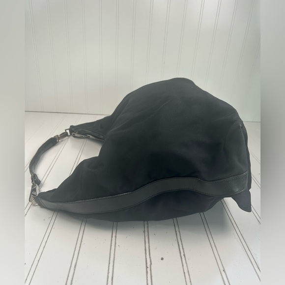 Gucci Vintage Black Nylon Shoulder Bag w Leather Trim and Silver-Tone Hardware - Picture 10 of 11